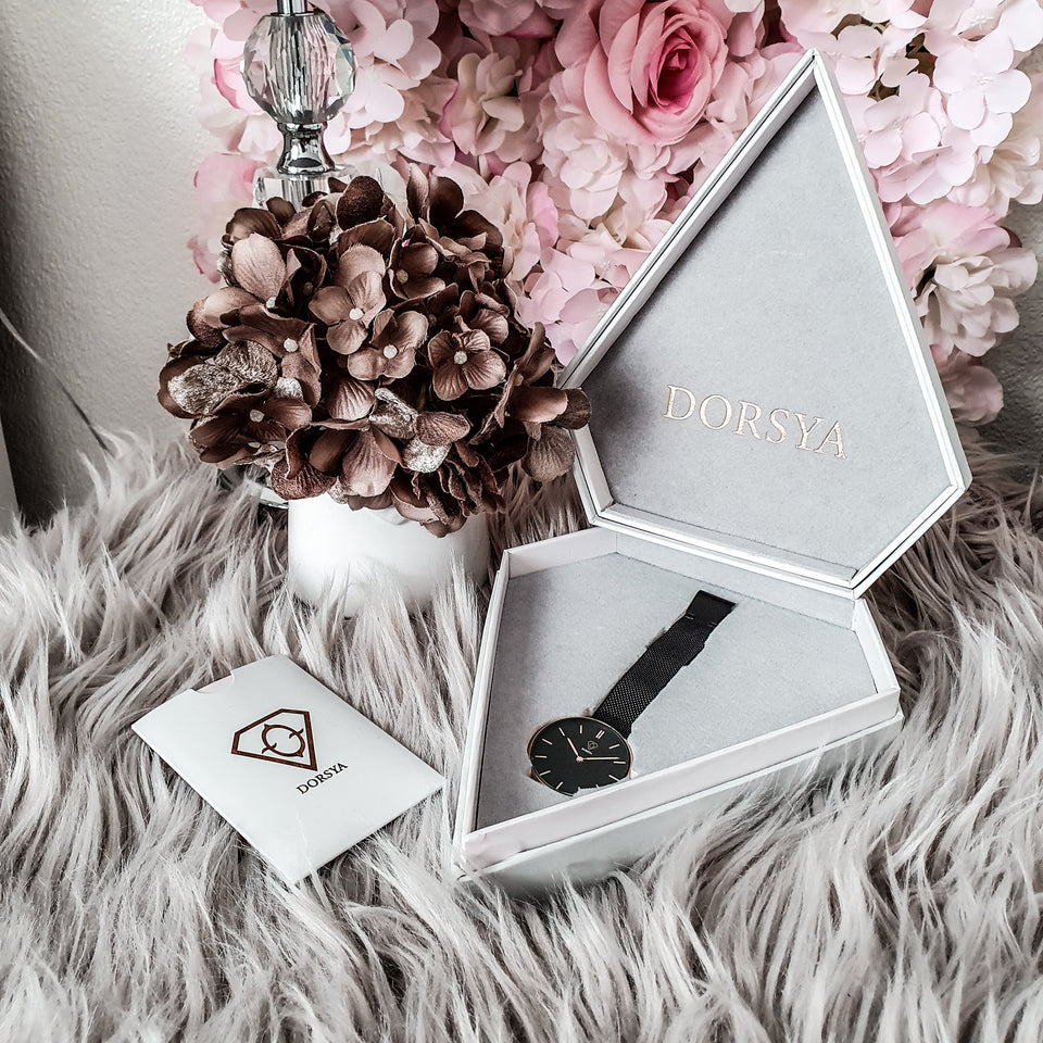 Dorsya | Watch box | Tinia black mesh minimalistic watch